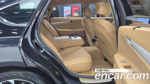 Genesis G80 Бензин 2.5 Turbo AWD 2025 года из Южной Кореи