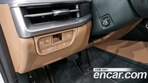 Hyundai Grandeur 2.5 Бензин 2WD 2024 года из Южной Кореи