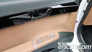 Hyundai Grandeur 2.5 Бензин 2WD 2024 года из Южной Кореи