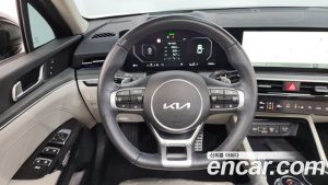 Kia K5 1.6 Turbo 2025 года из Южной Кореи