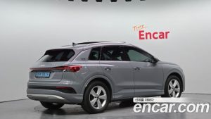 Audi Q4 e-tron 40 2023 года из Южной Кореи