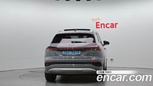Audi Q4 e-tron 40 2023 года из Южной Кореи