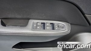 Renault-KoreaSamsung XM3 1.3 TCe RE 2023 года из Южной Кореи