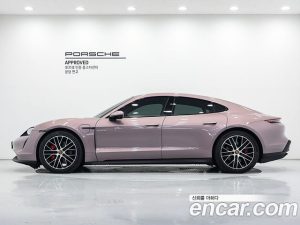 Porsche Taycan 4S 2024 года из Южной Кореи