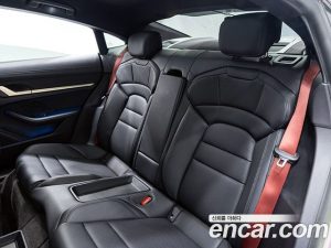 Porsche Taycan 4S 2024 года из Южной Кореи