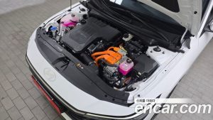 Hyundai AVANTE Modern 2024 года из Южной Кореи