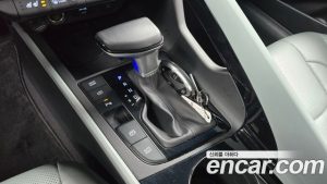 Hyundai AVANTE Modern 2024 года из Южной Кореи