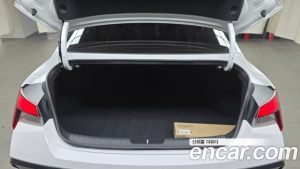 Hyundai AVANTE Modern 2024 года из Южной Кореи