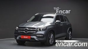 Mercedes-Benz GLE-Class GLE300d 4MATIC 2023 года из Южной Кореи