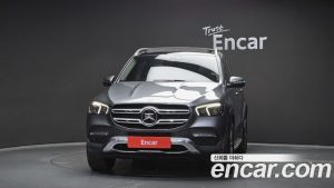 Mercedes-Benz GLE-Class GLE300d 4MATIC 2023 года из Южной Кореи
