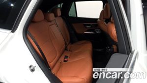 Mercedes-Benz GLC-Class GLC300 4MATIC Avantgarde 2025 года из Южной Кореи