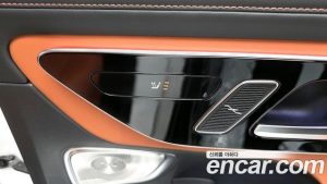 Mercedes-Benz GLC-Class GLC300 4MATIC Avantgarde 2025 года из Южной Кореи