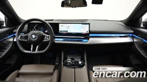 BMW 5-Series 520i M Sport 2025 года из Южной Кореи