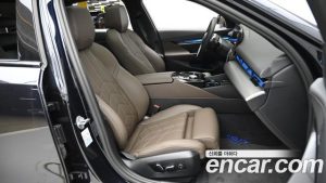 BMW 5-Series 520i M Sport 2025 года из Южной Кореи