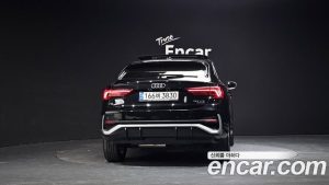 Audi Q3 35 TDI 4WD Premium Sportback 2023 года из Южной Кореи