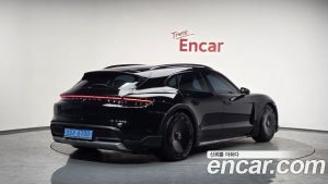 Porsche Taycan 4S CROSS TURISMO 2022 года из Южной Кореи