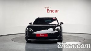 Porsche Taycan 4S CROSS TURISMO 2022 года из Южной Кореи