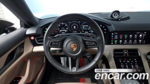 Porsche Taycan 4S CROSS TURISMO 2022 года из Южной Кореи