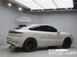 Porsche Cayenne 3.0 Coupe 2024 года из Южной Кореи