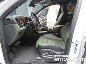 Porsche Cayenne 3.0 Coupe 2024 года из Южной Кореи