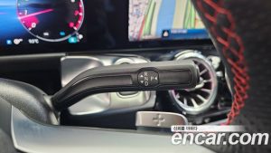 Mercedes-Benz GLB-Class GLB250 4MATIC 2025 года из Южной Кореи