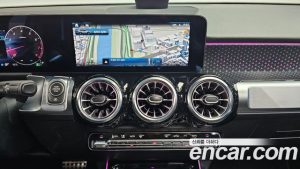 Mercedes-Benz GLB-Class GLB250 4MATIC 2025 года из Южной Кореи