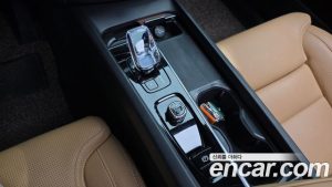 Volvo XC60 B6 ULTIMATE Bright 2024 года из Южной Кореи