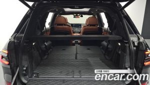 BMW X7 M60i xDrive M Sport 6 2025 года из Южной Кореи