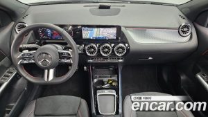 Mercedes-Benz GLA-Class GLA250 4MATIC 2025 года из Южной Кореи
