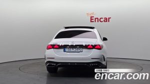 Mercedes-Benz E-Class E200 AMG Line 2026 года из Южной Кореи