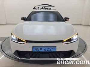 Kia EV6 Long Range 2024 года из Южной Кореи
