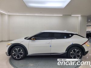 Kia EV6 Long Range 2024 года из Южной Кореи