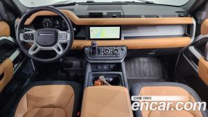 Land Rover Defender 110 P300 X- SE 2024 года из Южной Кореи