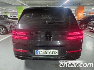 Genesis GV80 2.5T Бензин AWD 2025 года из Южной Кореи
