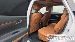 Genesis GV80 2.5T Бензин AWD 2024 года из Южной Кореи