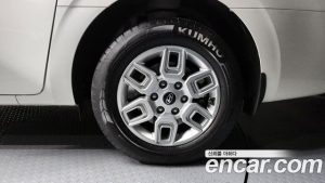 Hyundai Staria L3.5 Wagon 5 2025 года из Южной Кореи