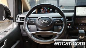 Hyundai Staria L3.5 Wagon 5 2025 года из Южной Кореи