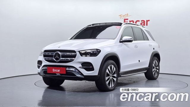 Mercedes-Benz GLE-Class GLE300d 4MATIC 2023 года из Кореи
