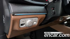 Mercedes-Benz GLE-Class GLE300d 4MATIC 2023 года из Южной Кореи
