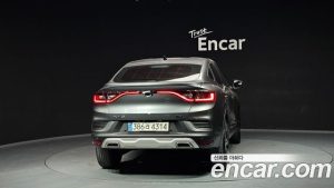 Renault-KoreaSamsung XM3 1.3 TCe RE Signature 2023 года из Южной Кореи