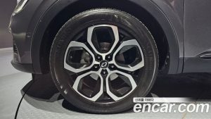 Renault-KoreaSamsung XM3 1.3 TCe RE Signature 2023 года из Южной Кореи