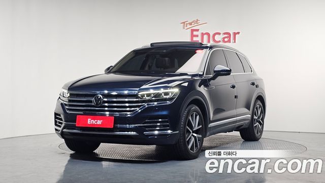 Volkswagen Touareg 3.0 TDI Prestige 2023 года из Кореи