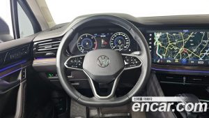 Volkswagen Touareg 3.0 TDI Prestige 2023 года из Южной Кореи