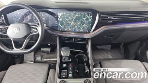 Volkswagen Touareg 3.0 TDI Prestige 2023 года из Южной Кореи