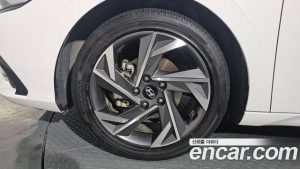 Hyundai AVANTE 1.6 2025 года из Южной Кореи