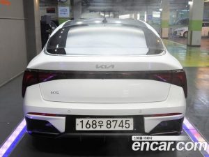 Kia K5 2.0 LPi() 2024 года из Южной Кореи