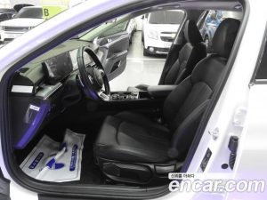 Kia K5 2.0 LPi() 2024 года из Южной Кореи