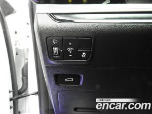 Kia K5 2.0 LPi() 2024 года из Южной Кореи