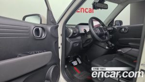 Hyundai Casper Turbo Inspiration 2024 года из Южной Кореи