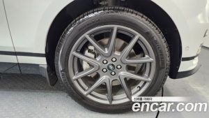 Land Rover Range Rover Velar 3.0 P400 Dynamic HSE 2025 года из Южной Кореи